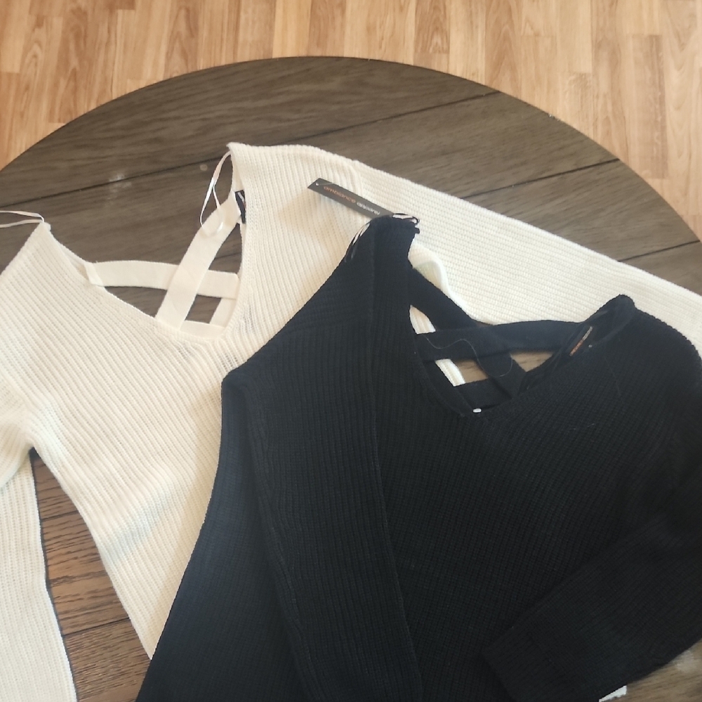 Stylish Black and White Sweaters. Criss Cross Back (1) Nwt